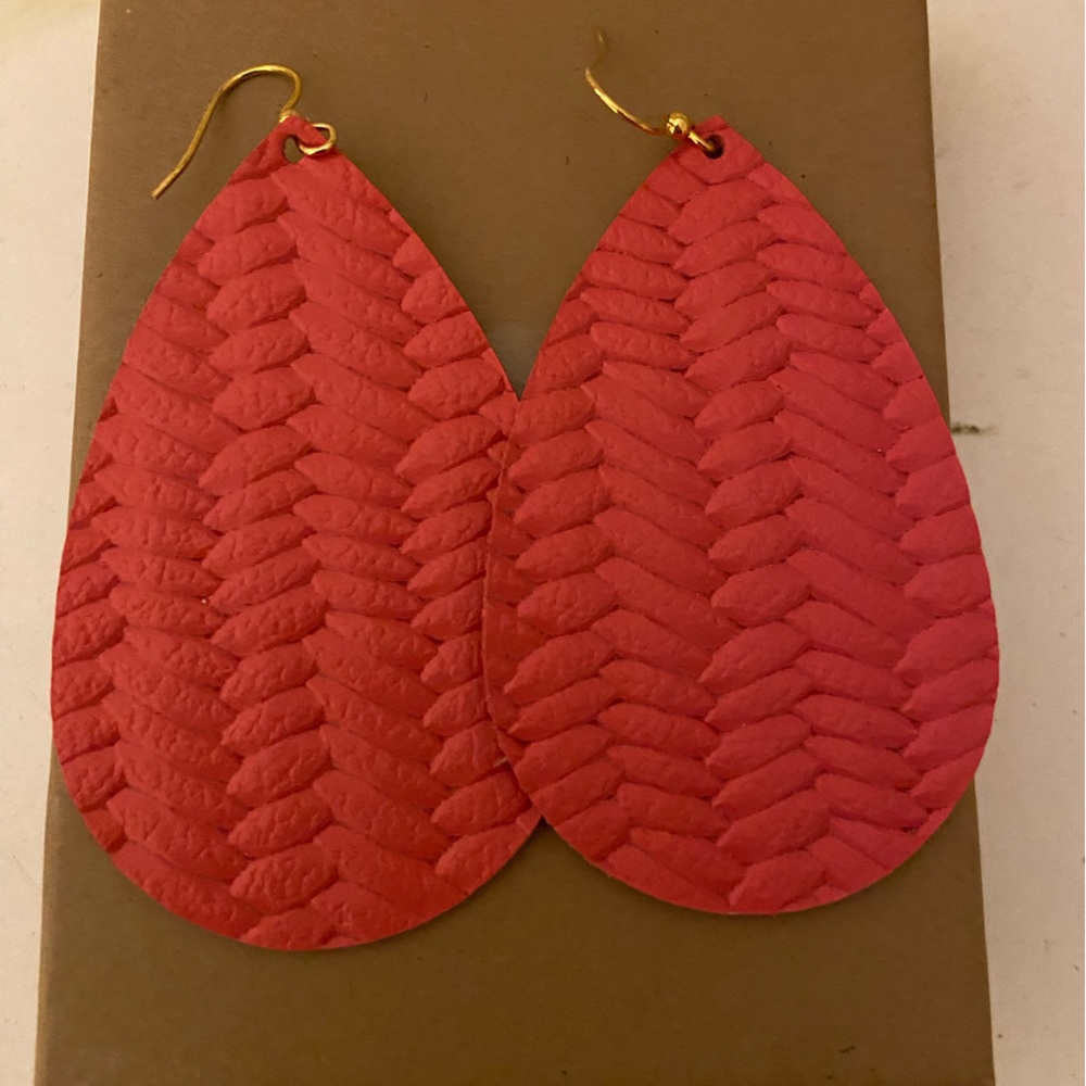 Light weight coral leather earrings